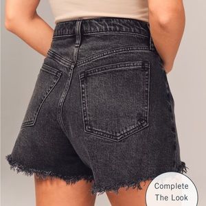 Abercrombie Curve Love High Rise 90s Cutoff Short, Size 12/31